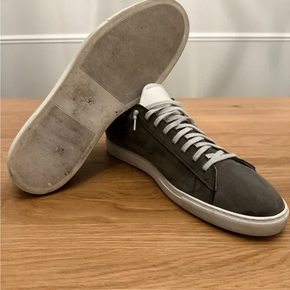 Oliver Cabell Gray and White Sneakers Minimalist Design - Picture 5 of 6